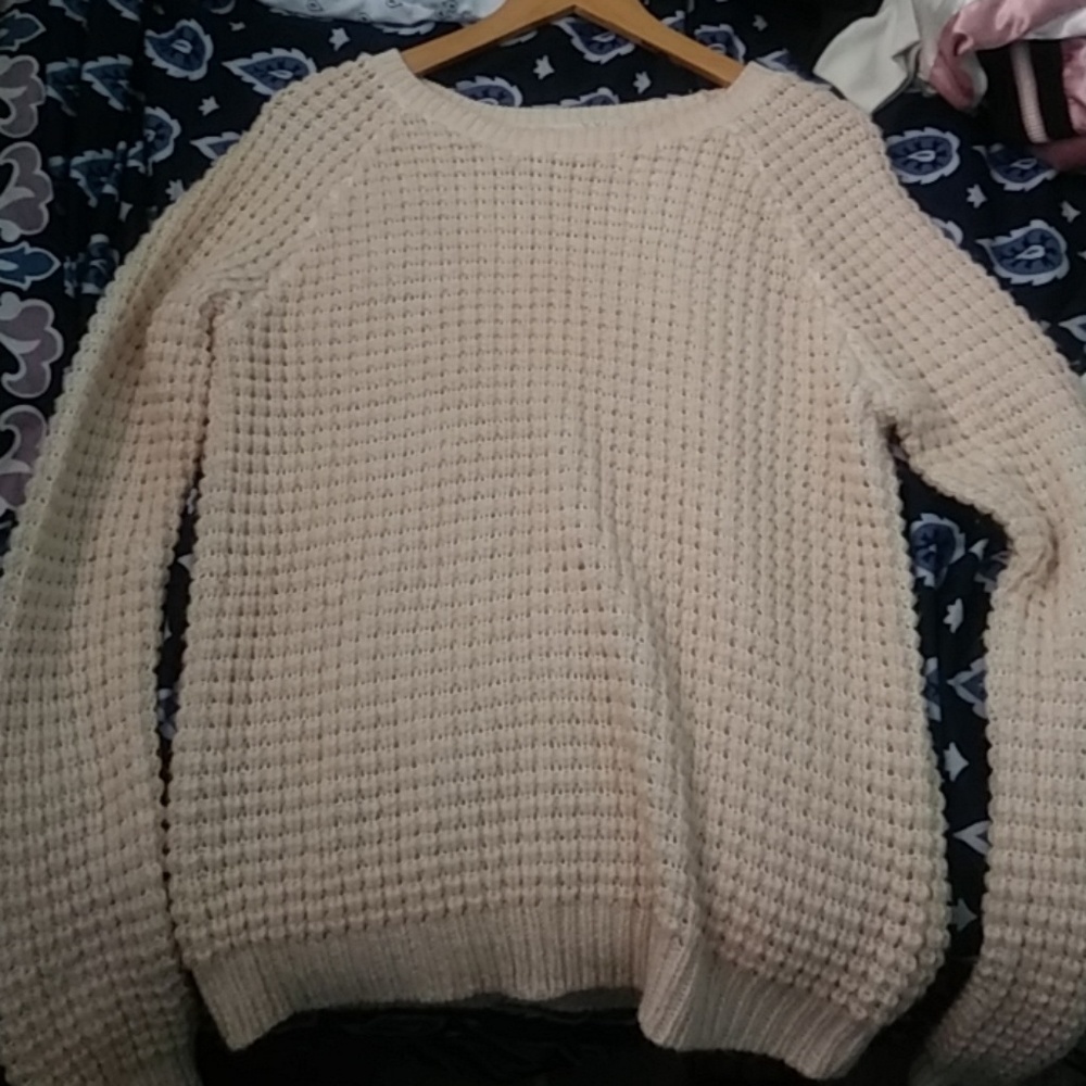 Forever 21 Pullover sweater